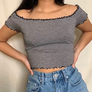 FOREVER 21 OFF THE SHOULDER TOP